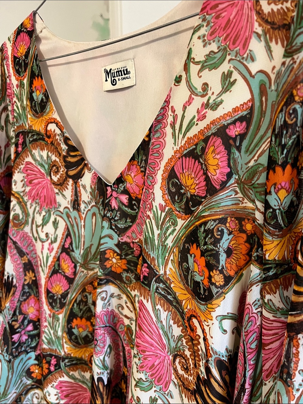 SHOW ME YOUR MUMU Mal Top Floral Paisley V-Neck tunic or mini - Pink Multi - Picture 4 of 7